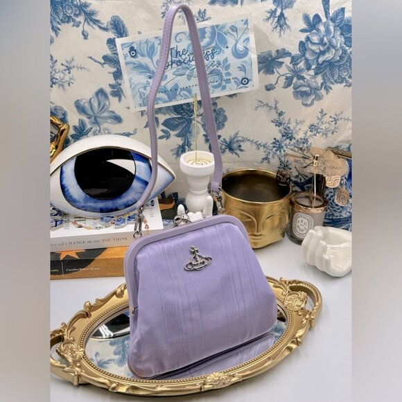 🆕 VIVIENNE WESTWOOD 🧿 NWOT Vivienne's Moire Leather Clutch Bag, AUTHENTIC - Picture 2 of 16